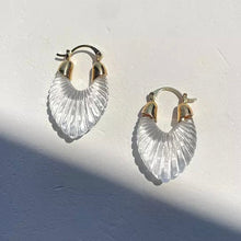 Load image into Gallery viewer, Icy earrings
