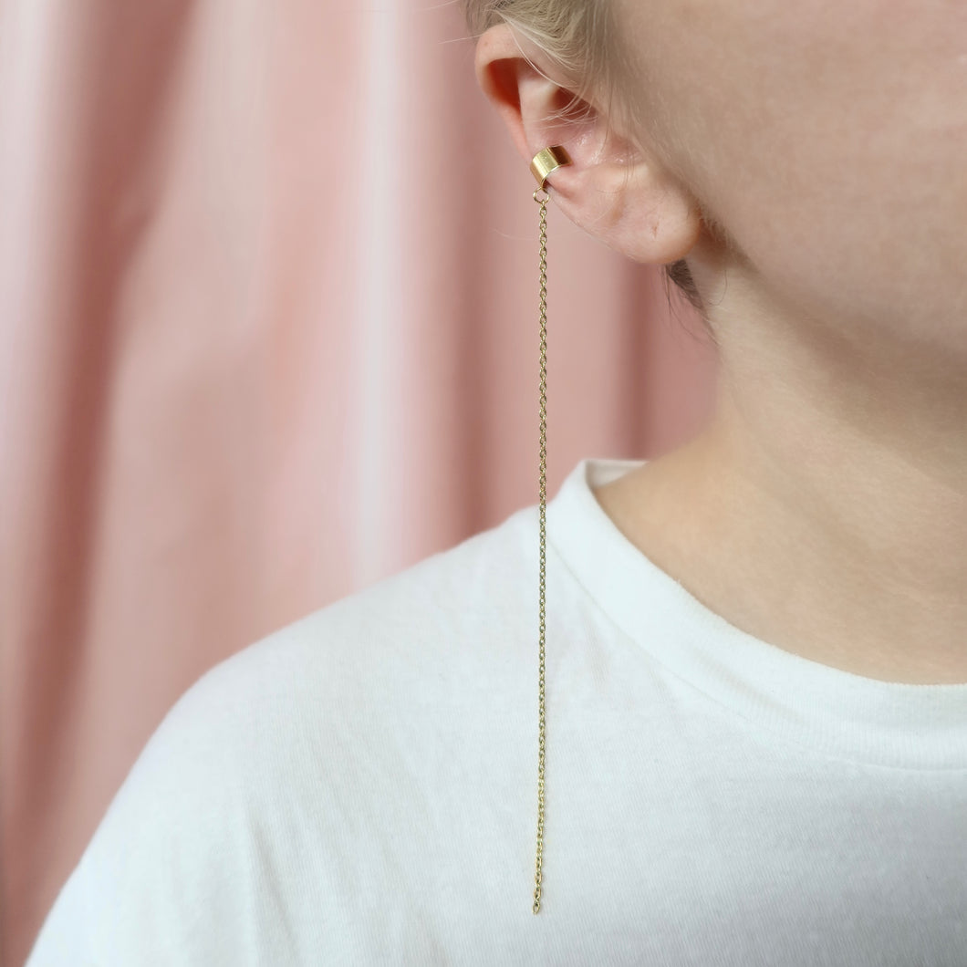 Ear cuff with long chain