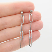 Load image into Gallery viewer, Paperclip drop earrings
