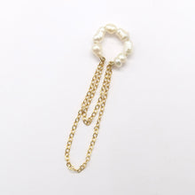 Load image into Gallery viewer, Pearl ear cuff with gold chain
